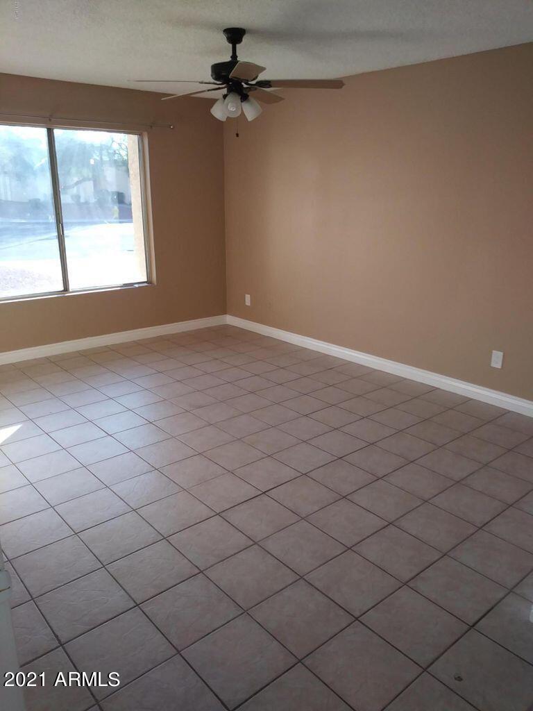 732 West Rice Drive Tempe, AZ 85283 - Photo 7 of 20 20181127003020058340000000-o