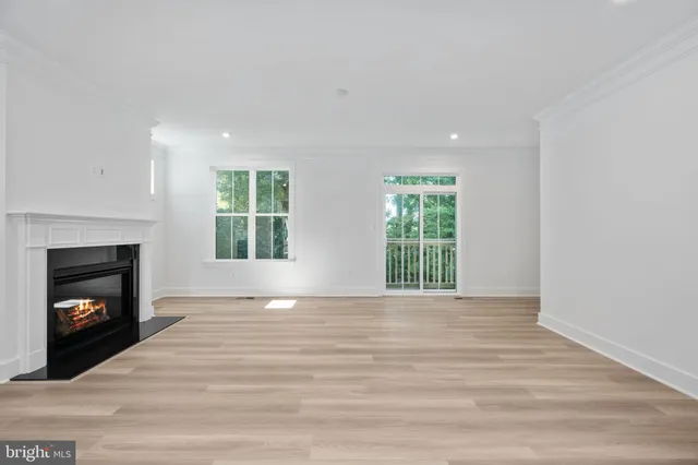 $3,850 | 7412 Rocky Creek Terrace, Annandale, VA 22003