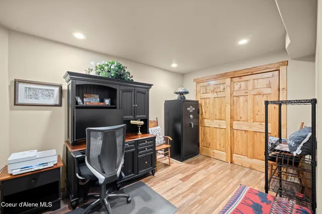 $1,495,000 | 2094 East Driftwood Heights Drive, Harrison, ID 83833