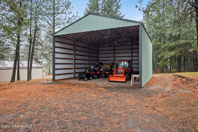 $1,495,000 | 2094 East Driftwood Heights Drive, Harrison, ID 83833