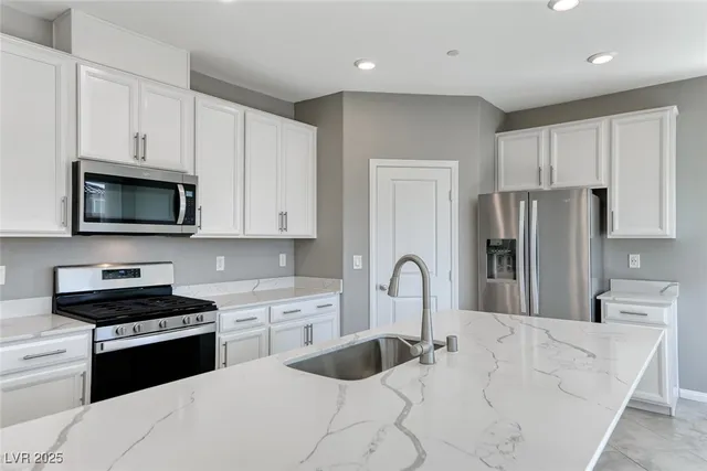 $560,000 | 2569 Boboviste Street, Henderson, NV 89044