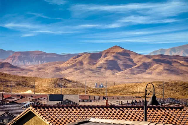 $560,000 | 2569 Boboviste Street, Henderson, NV 89044