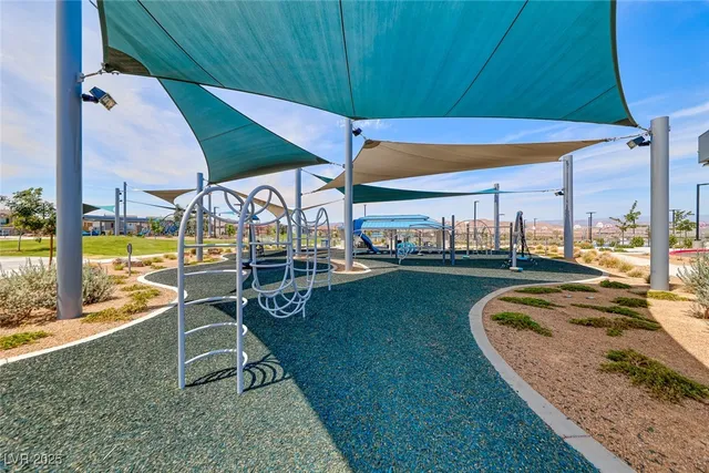 $560,000 | 2569 Boboviste Street, Henderson, NV 89044