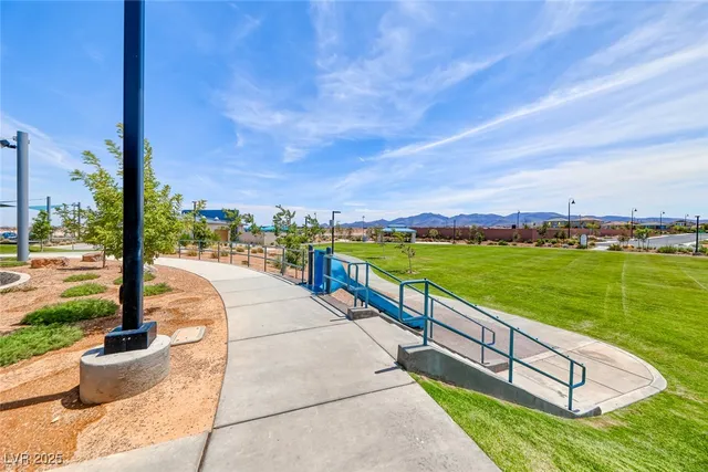 $560,000 | 2569 Boboviste Street, Henderson, NV 89044