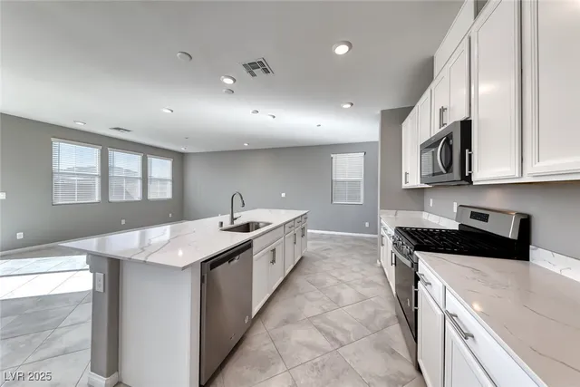 $560,000 | 2569 Boboviste Street, Henderson, NV 89044