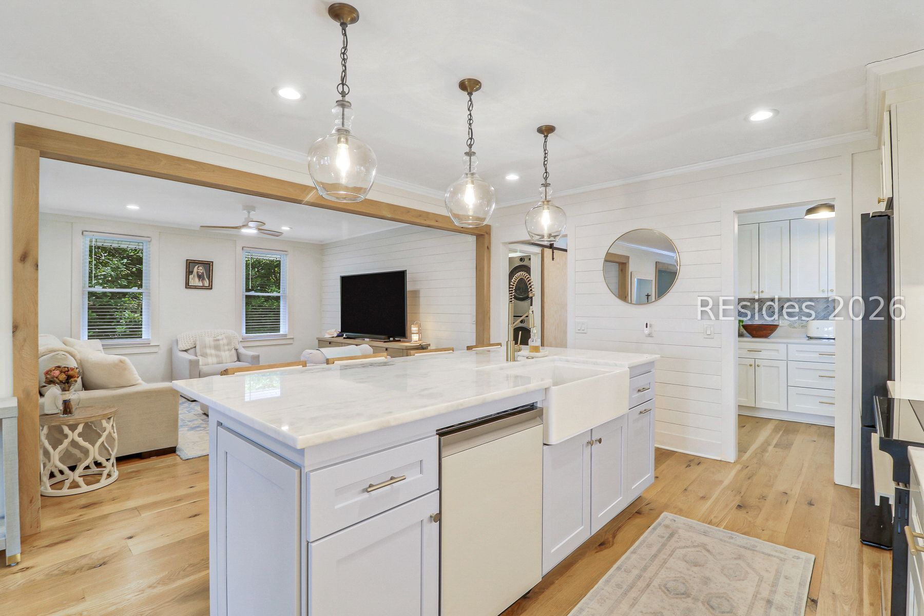 4 State Rd S-7-240 Bluffton, SC 29910 - Photo 17 of 58 Marble kitchen Island