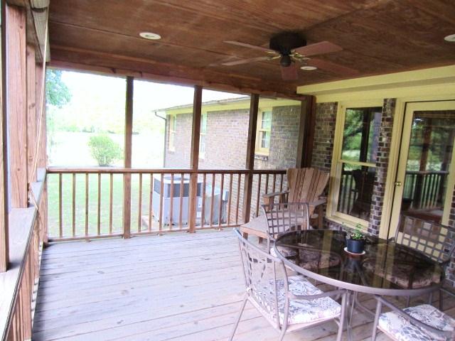 4741 Gibson Road Meggett, SC 29449 - Photo 27 of 56 322