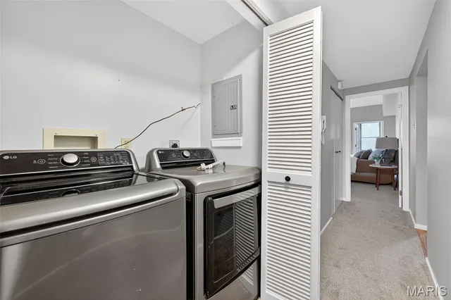 $190,000 | 5559 Pershing Avenue, Unit 1F, St. Louis, MO 63112