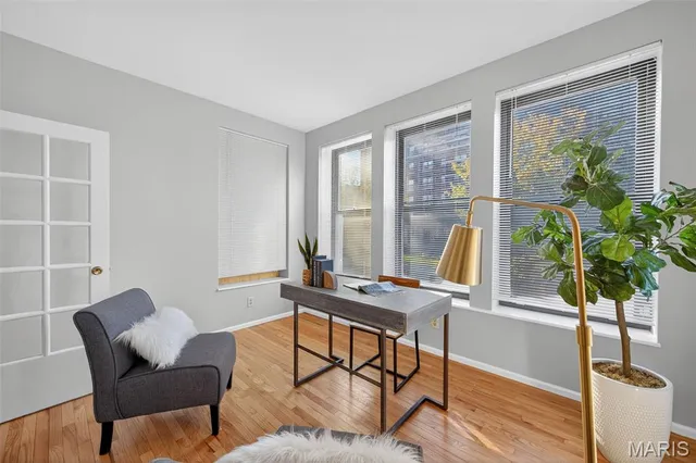 $190,000 | 5559 Pershing Avenue, Unit 1F, St. Louis, MO 63112