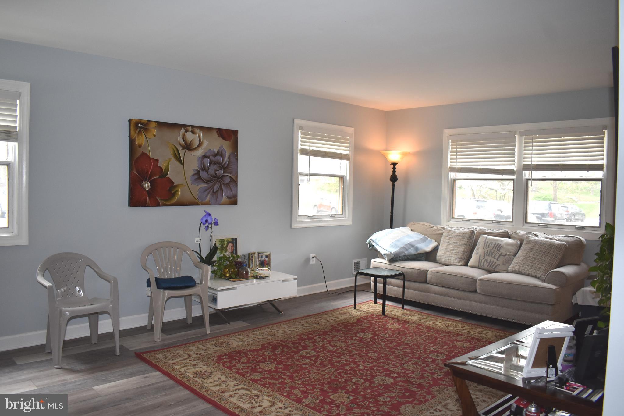 12176 Dove Circle Laurel, MD 20708 - Photo 4 of 34 a living room with furniture and a window