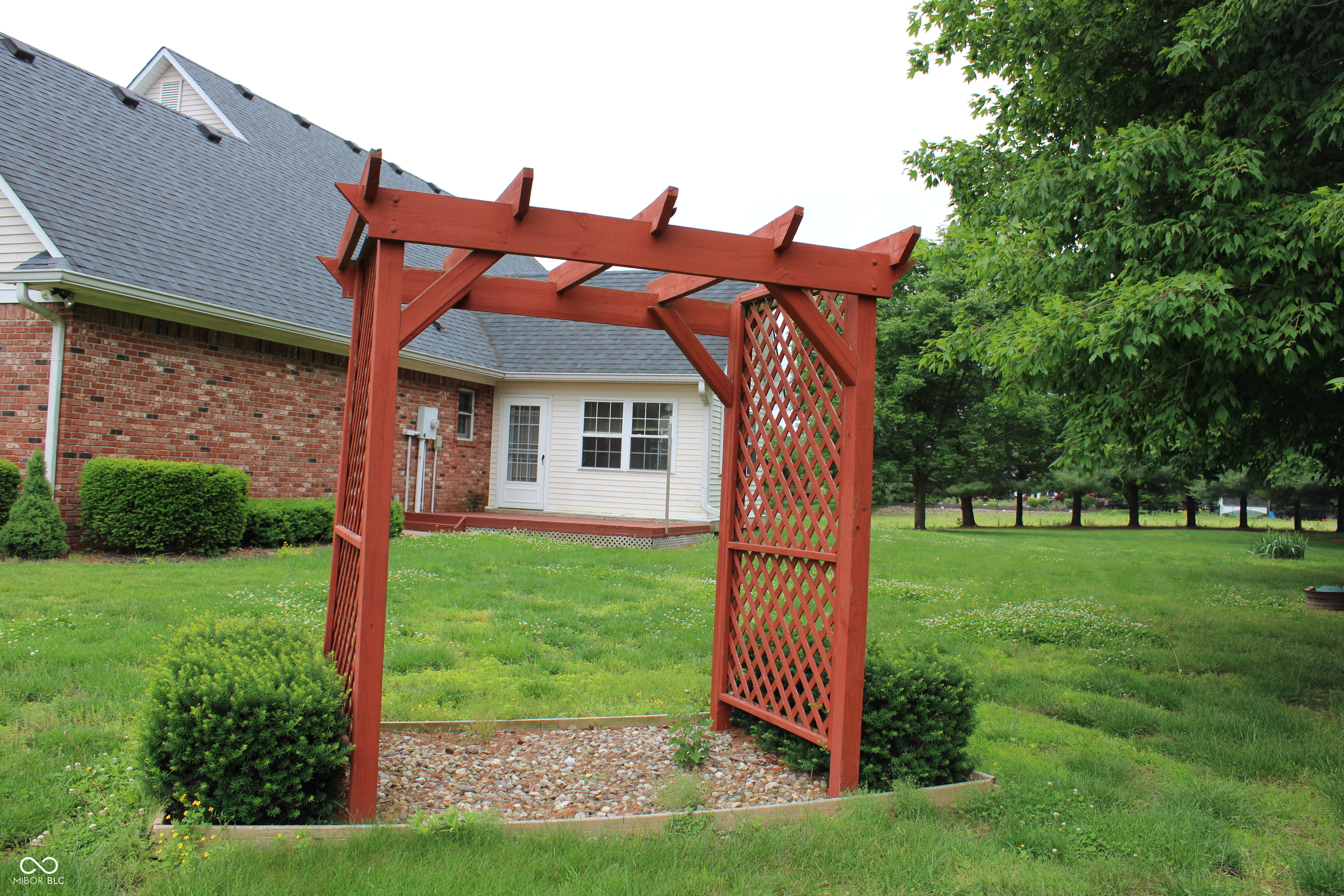 808 South Nineveh Road Franklin, IN 46131 - Photo 8 of 52