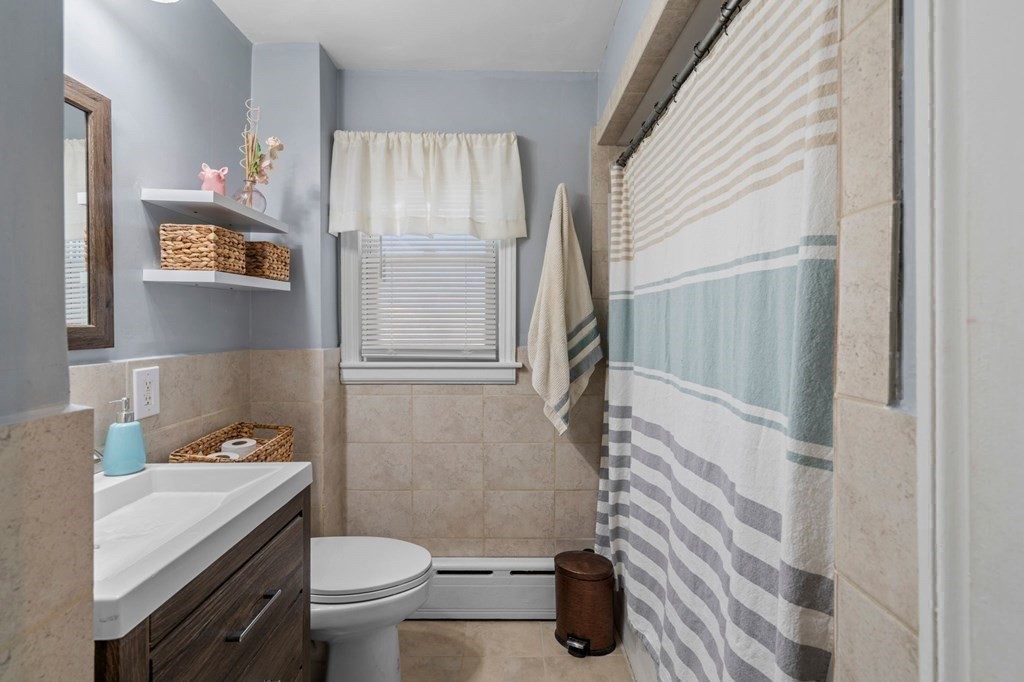 4 Ludington Road Worcester, MA 01602 - Photo 7 of 14 Gallery Image 7
