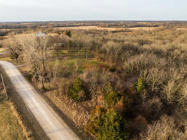 $325,000 | Tbd Northwest 871st Road, Centerview, MO 64019