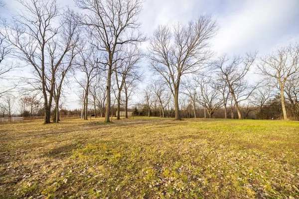 $325,000 | Tbd Northwest 871st Road, Centerview, MO 64019