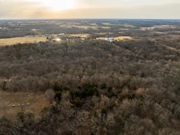 $325,000 | Tbd Northwest 871st Road, Centerview, MO 64019