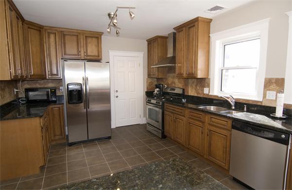 47 Russell Road, Unit 2 Somerville, MA 02144 - Photo 2 of 18 Gallery Image 2