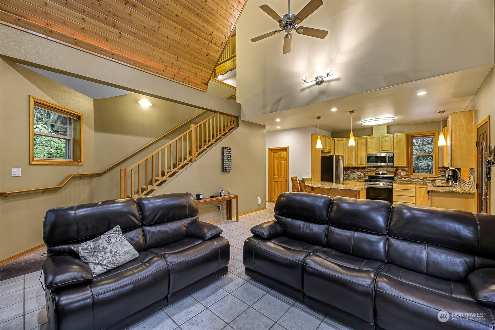 11080 Alpine Road Deming, WA 98244 - Photo 8 of 40 Gallery Image 8