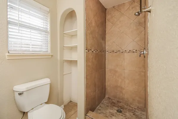 $1,550 | 2007 Deerhurst Lane, Houston, TX 77088