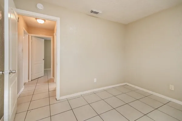 $1,550 | 2007 Deerhurst Lane, Houston, TX 77088