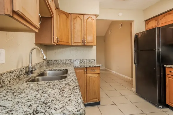 $1,550 | 2007 Deerhurst Lane, Houston, TX 77088