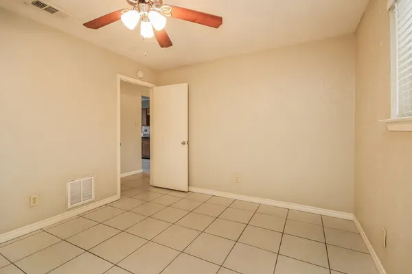 $1,550 | 2007 Deerhurst Lane, Houston, TX 77088