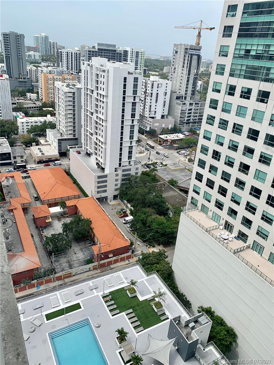 690 Southwest 1st Court, Unit 2730 Miami, FL 33130 - Photo 11 of 13