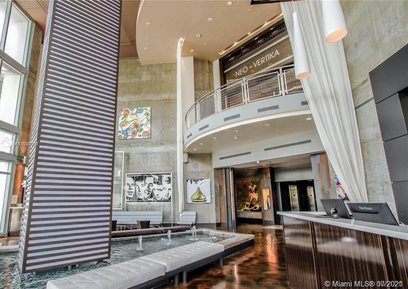 690 Southwest 1st Court, Unit 2730 Miami, FL 33130 - Photo 3 of 13