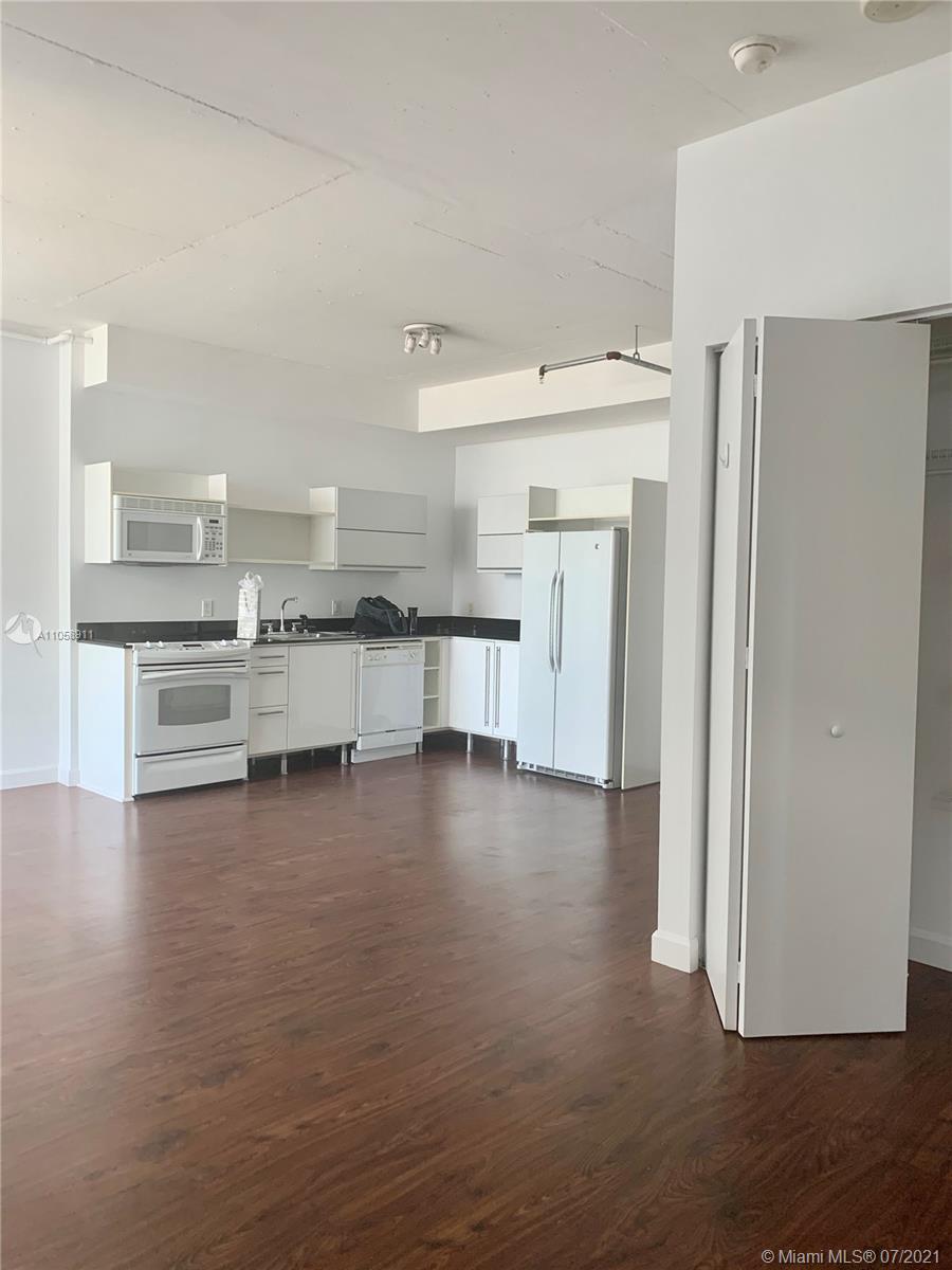 690 Southwest 1st Court, Unit 2730 Miami, FL 33130 - Photo 6 of 13