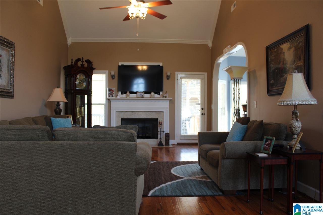 121 Thoroughbred Lane Alabaster, AL 35007 - Photo 13 of 48