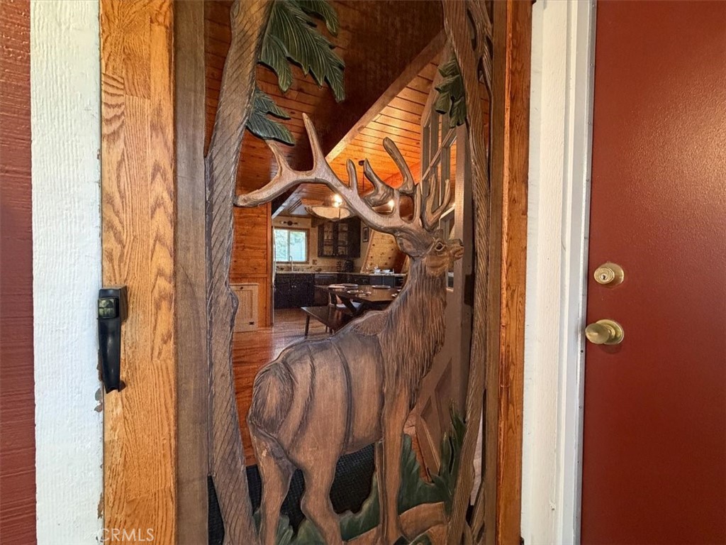 349 Castle Gate Road Lake Arrowhead, CA 92352 - Photo 6 of 77