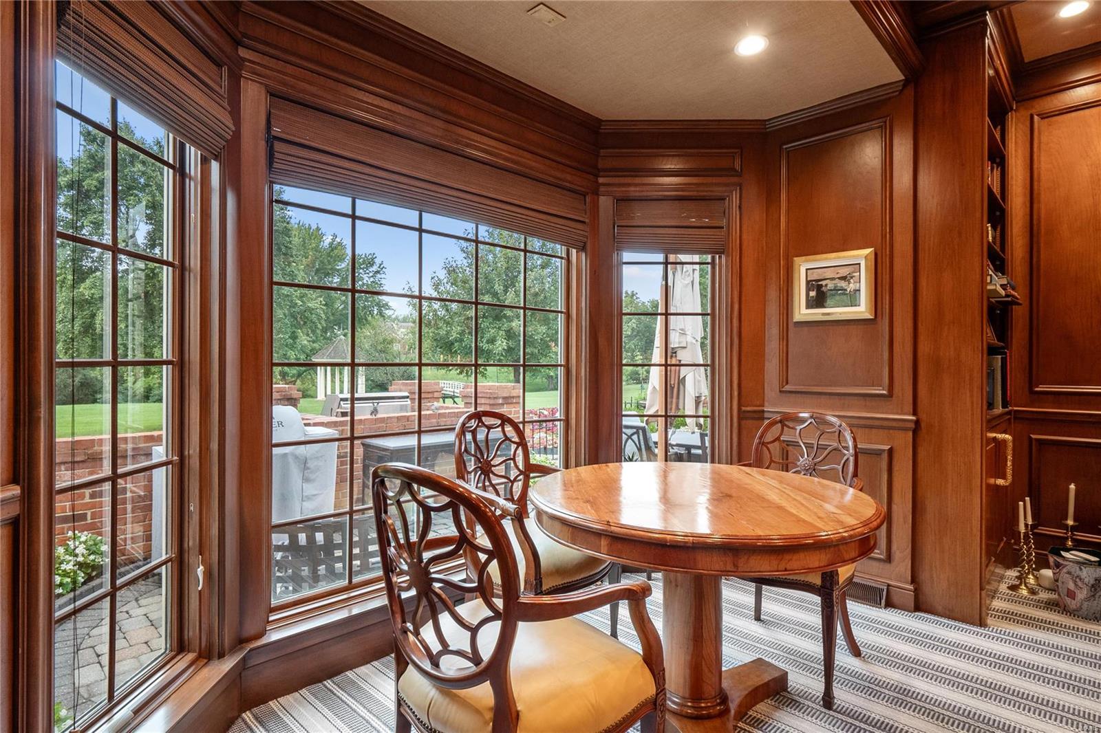 4 Woodbridge Mnr Road St. Louis, MO 63141 - Photo 15 of 57