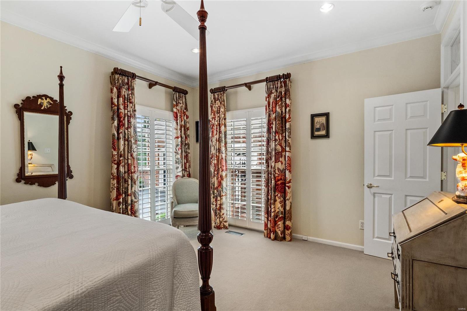 4 Woodbridge Mnr Road St. Louis, MO 63141 - Photo 27 of 57