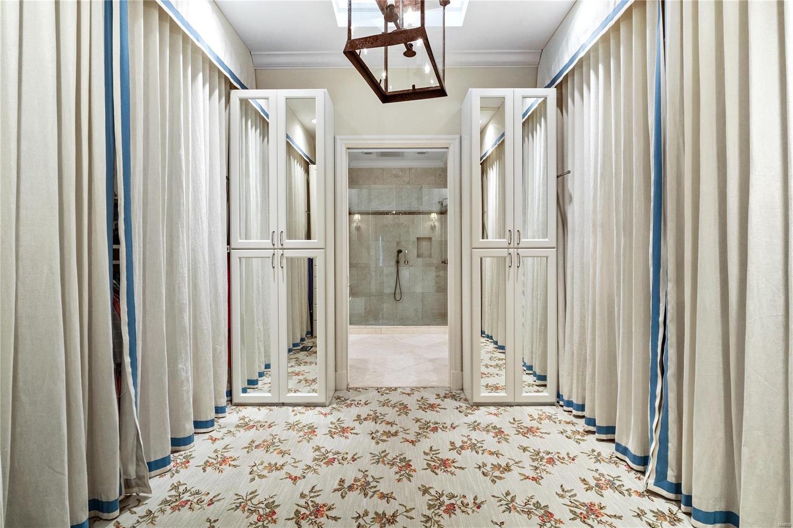 4 Woodbridge Mnr Road St. Louis, MO 63141 - Photo 31 of 57