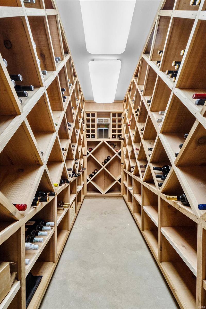 4 Woodbridge Mnr Road St. Louis, MO 63141 - Photo 44 of 57