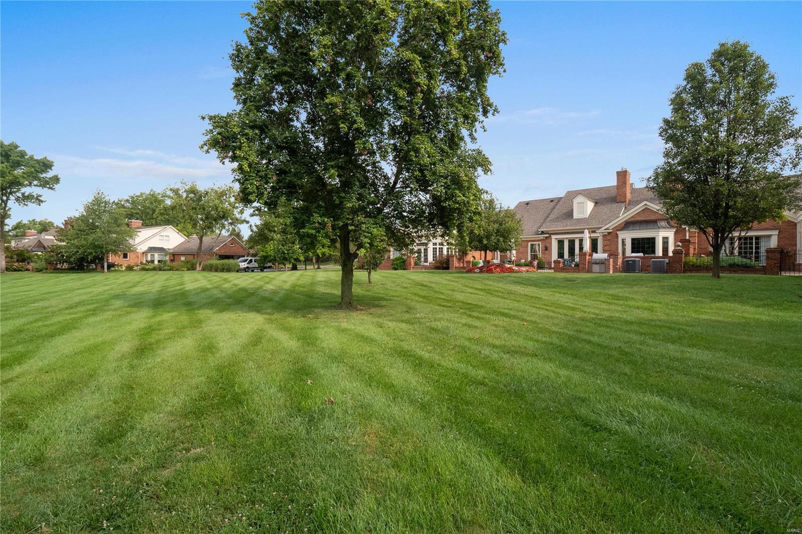 4 Woodbridge Mnr Road St. Louis, MO 63141 - Photo 53 of 57