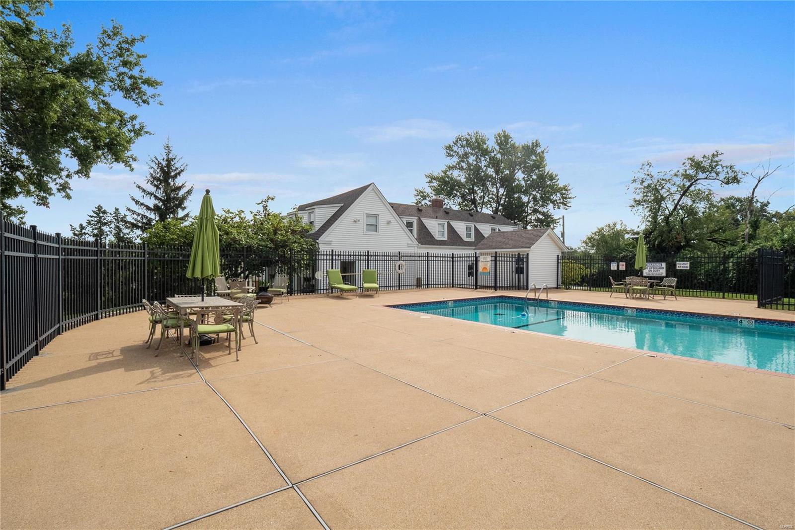 4 Woodbridge Mnr Road St. Louis, MO 63141 - Photo 56 of 57