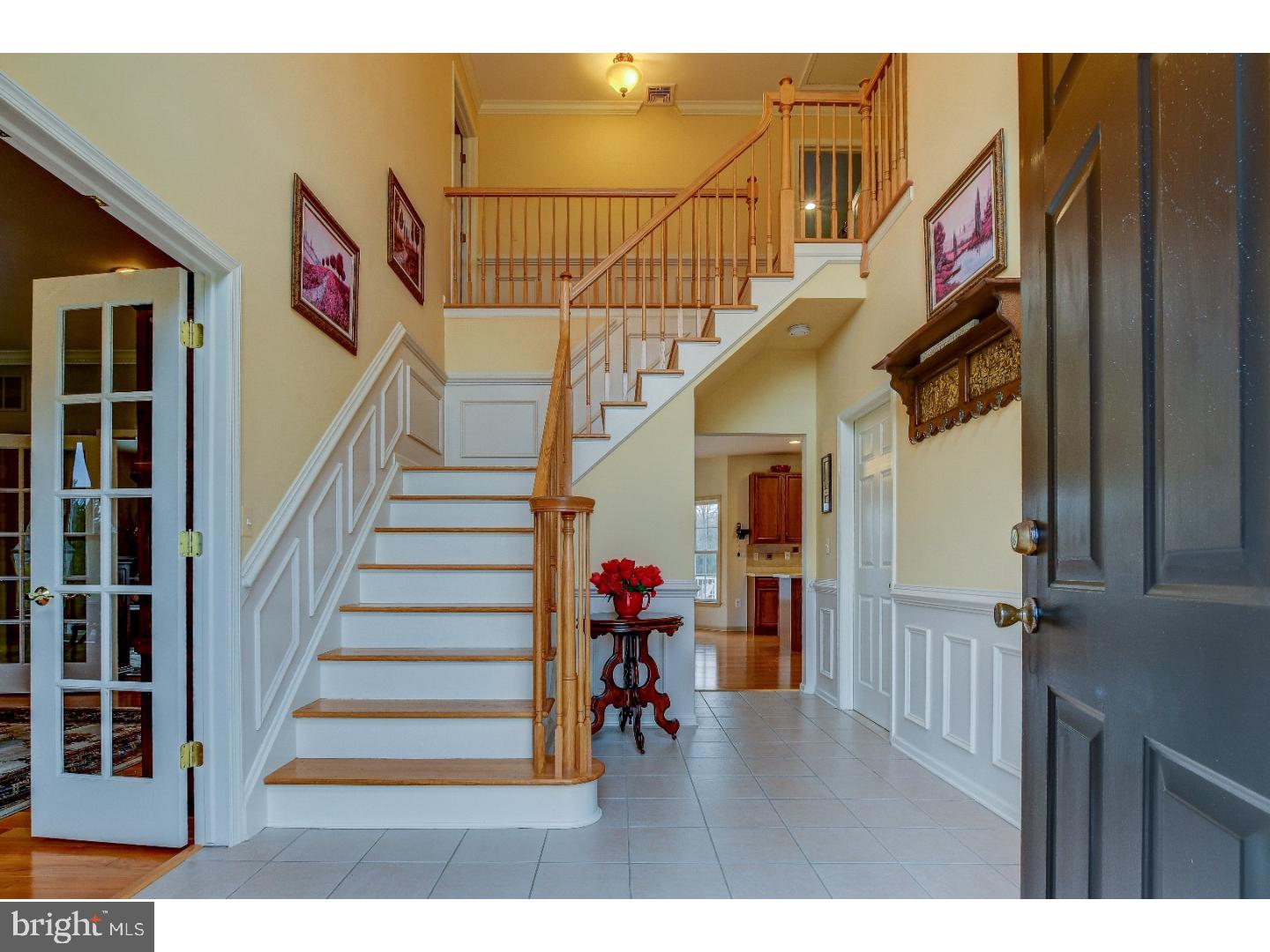 237 Meadowbrook Road Robbinsville, NJ 08691 - Photo 3 of 24 Foyer