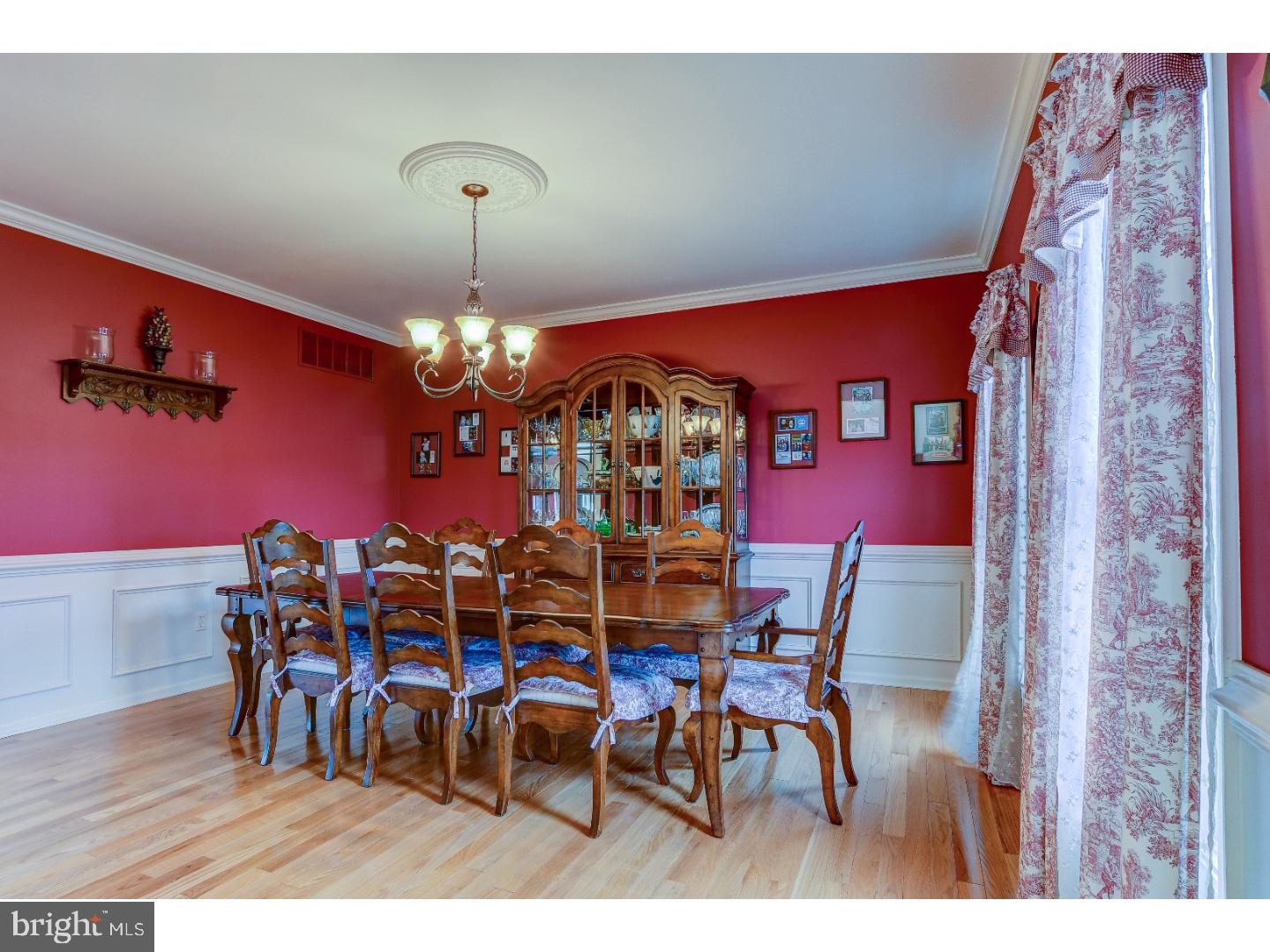 237 Meadowbrook Road Robbinsville, NJ 08691 - Photo 8 of 24 Dining Room