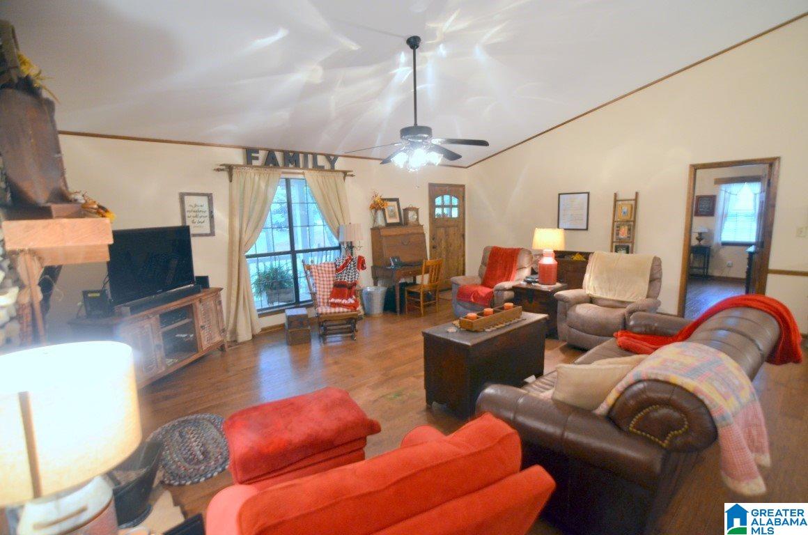8024 Pecan Drive Bessemer, AL 35022 - Photo 10 of 47