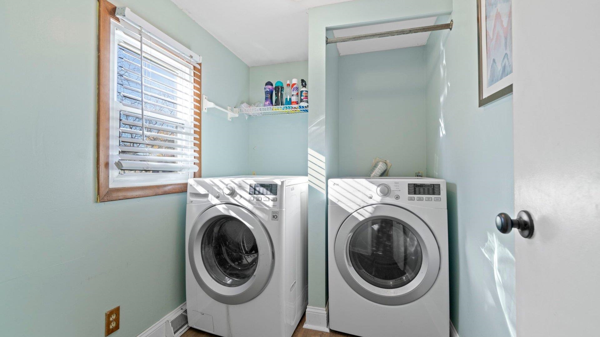 401 West 3rd Street Byron, IL 61010 - Photo 13 of 43 a utility room with dryer and washer