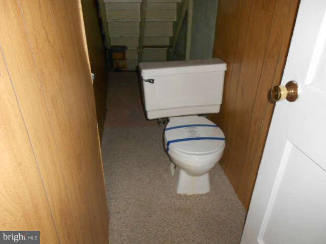 325 Leeanne Road Baltimore, MD 21221 - Photo 21 of 22 Bath