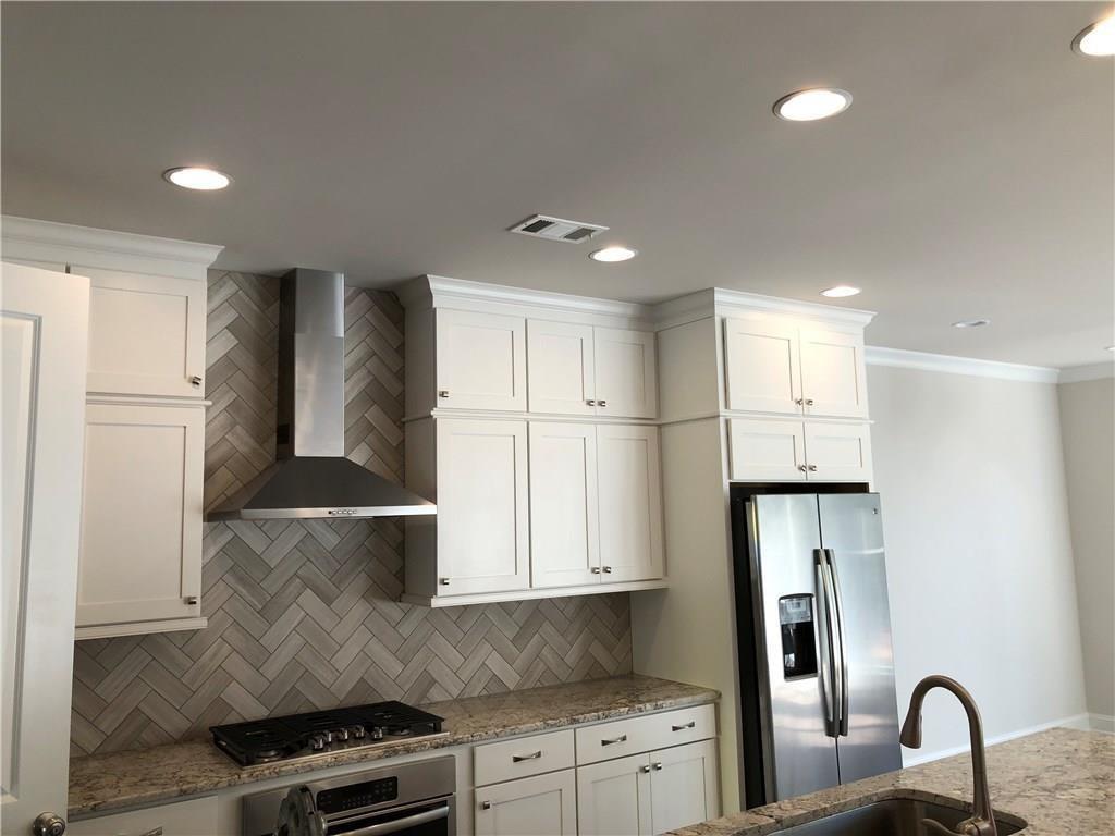 403 Johnson Court Alpharetta, GA 30009 - Photo 7 of 17