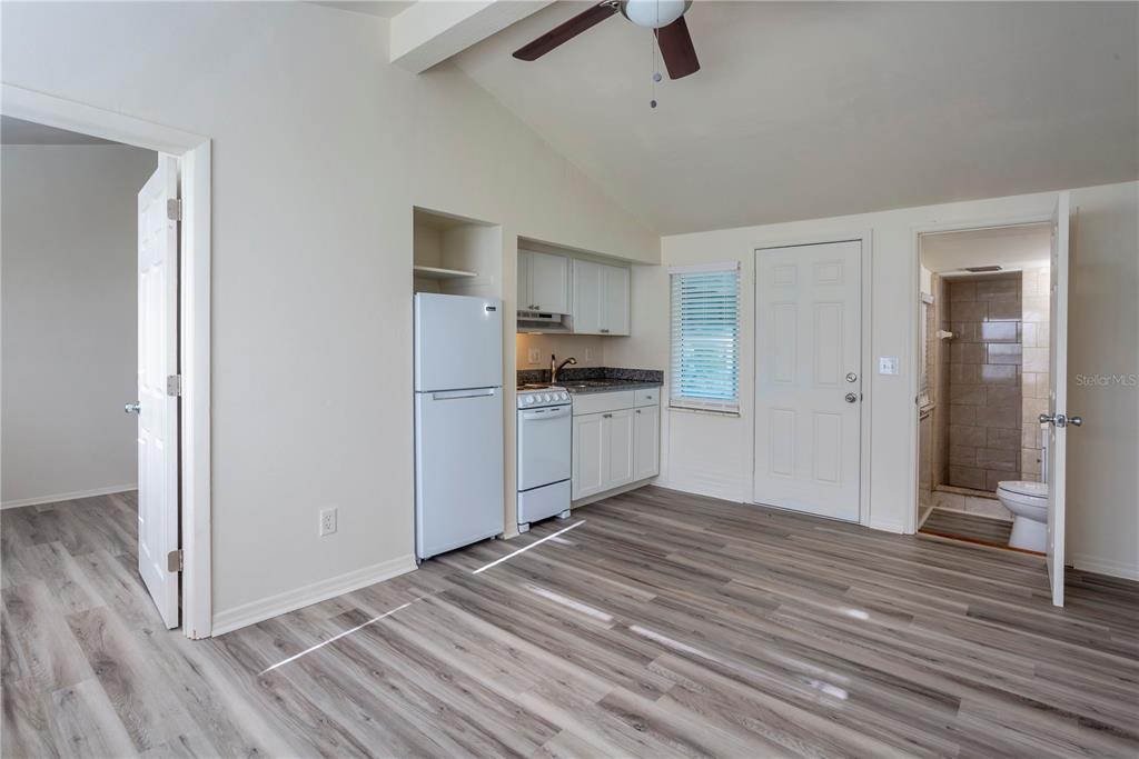 1102 Sunset Point Road Clearwater, FL 33755 - Photo 12 of 37