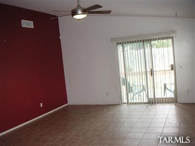 4685 South Valley Road Tucson, AZ 85714 - Photo 8 of 21