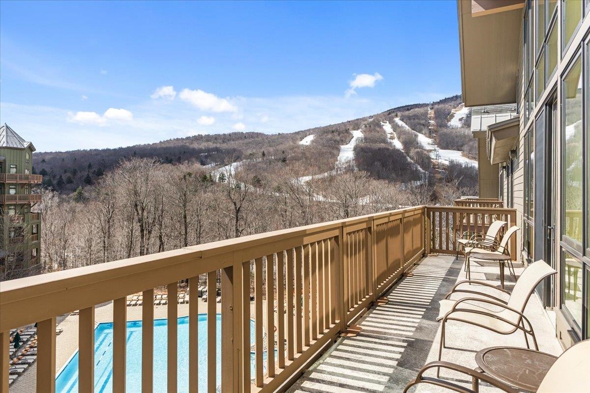 7412 Mountain Road, Unit 301 #406 Stowe, VT 05672 - Photo 35 of 44