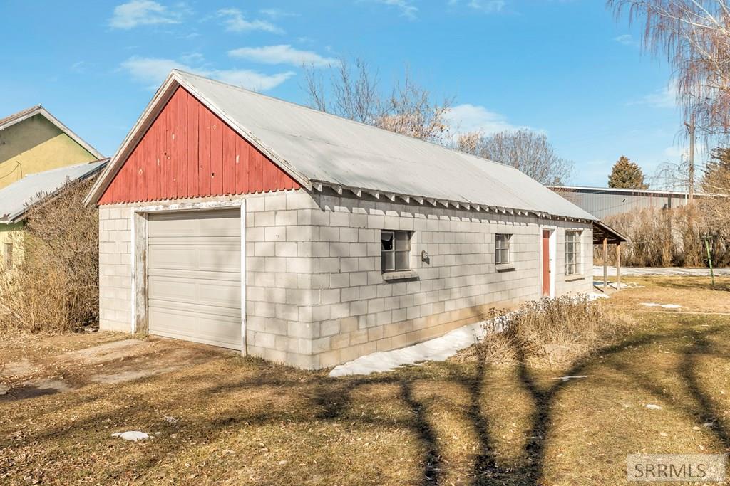 761 Pine Street Ashton, ID 83420 - Photo 13 of 32