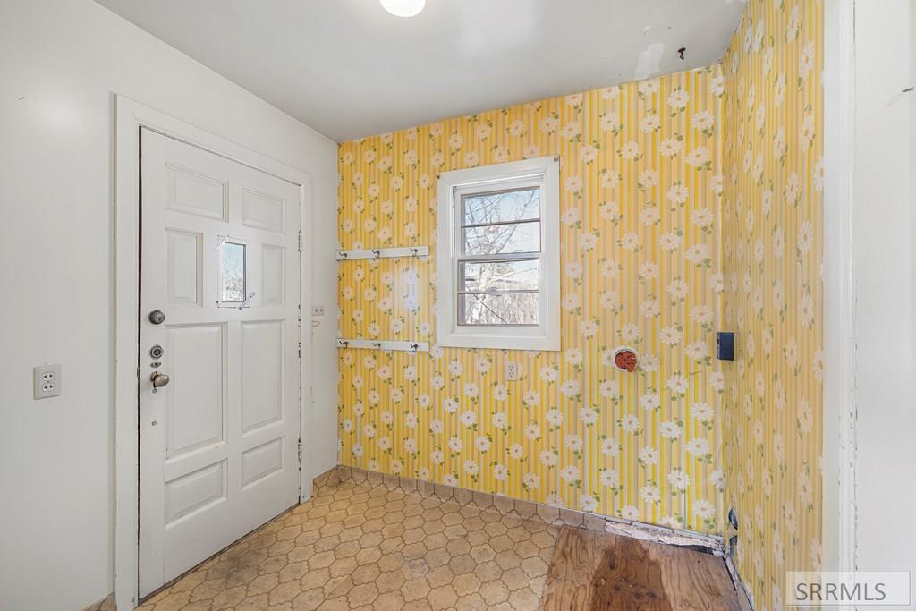 761 Pine Street Ashton, ID 83420 - Photo 14 of 32