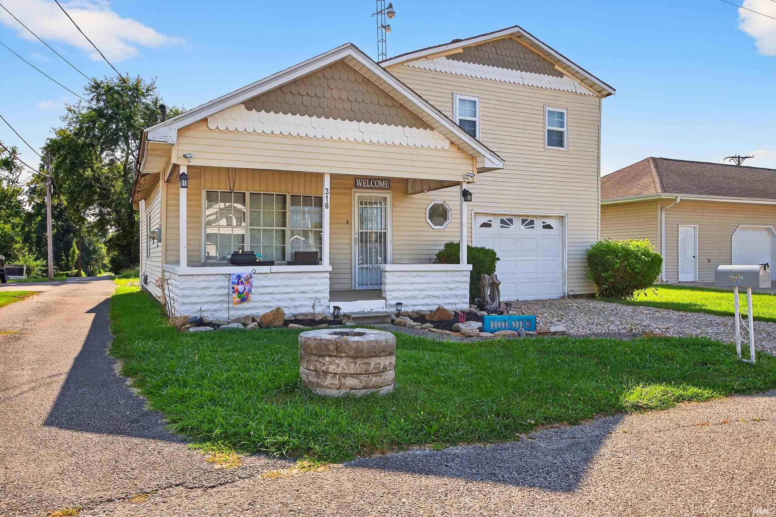 316 O Street Bedford, IN 47421 - Photo 2 of 34