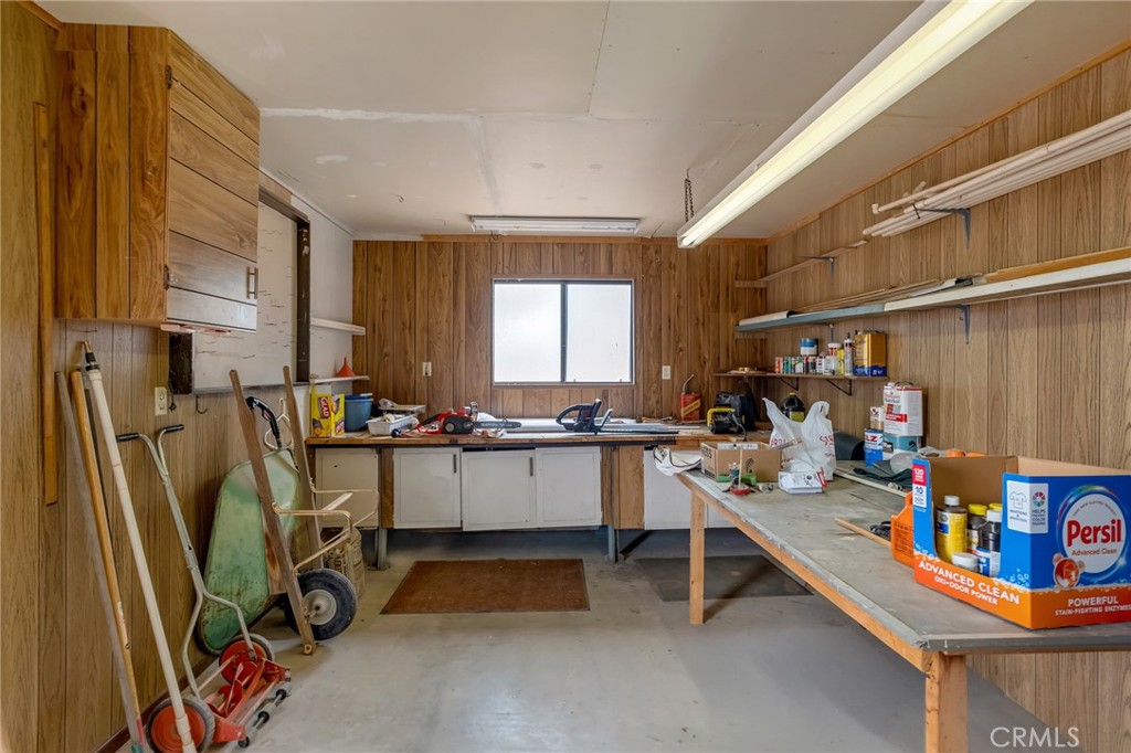 7040 Kenyon Avenue Hesperia, CA 92345 - Photo 23 of 34 Gallery Image 23