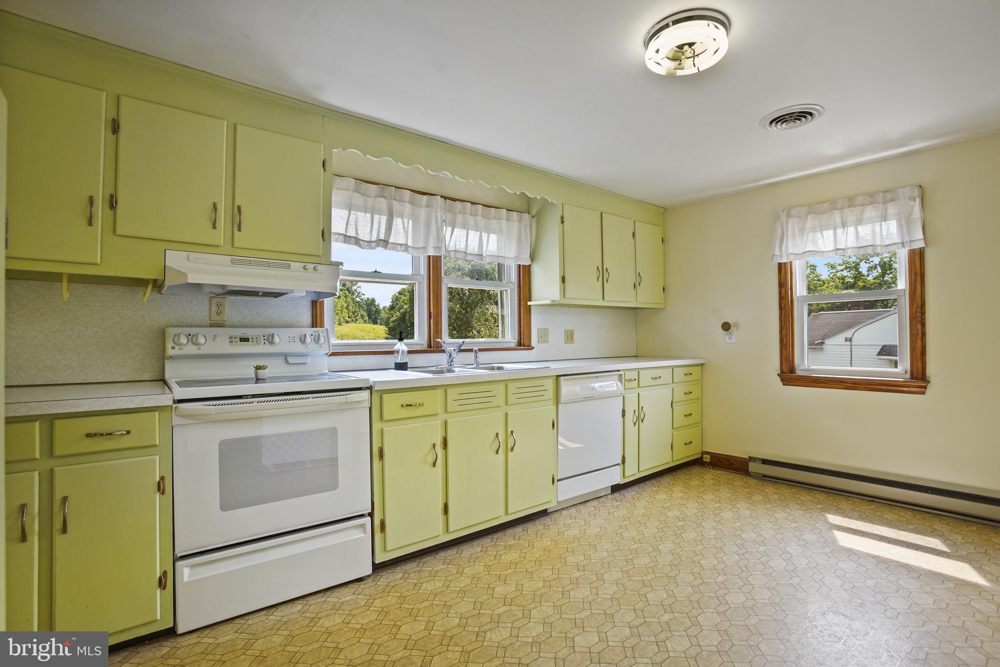 18274 Fannettsburg Road West Fannettsburg, PA 17221 - Photo 10 of 36 Gallery Image 10